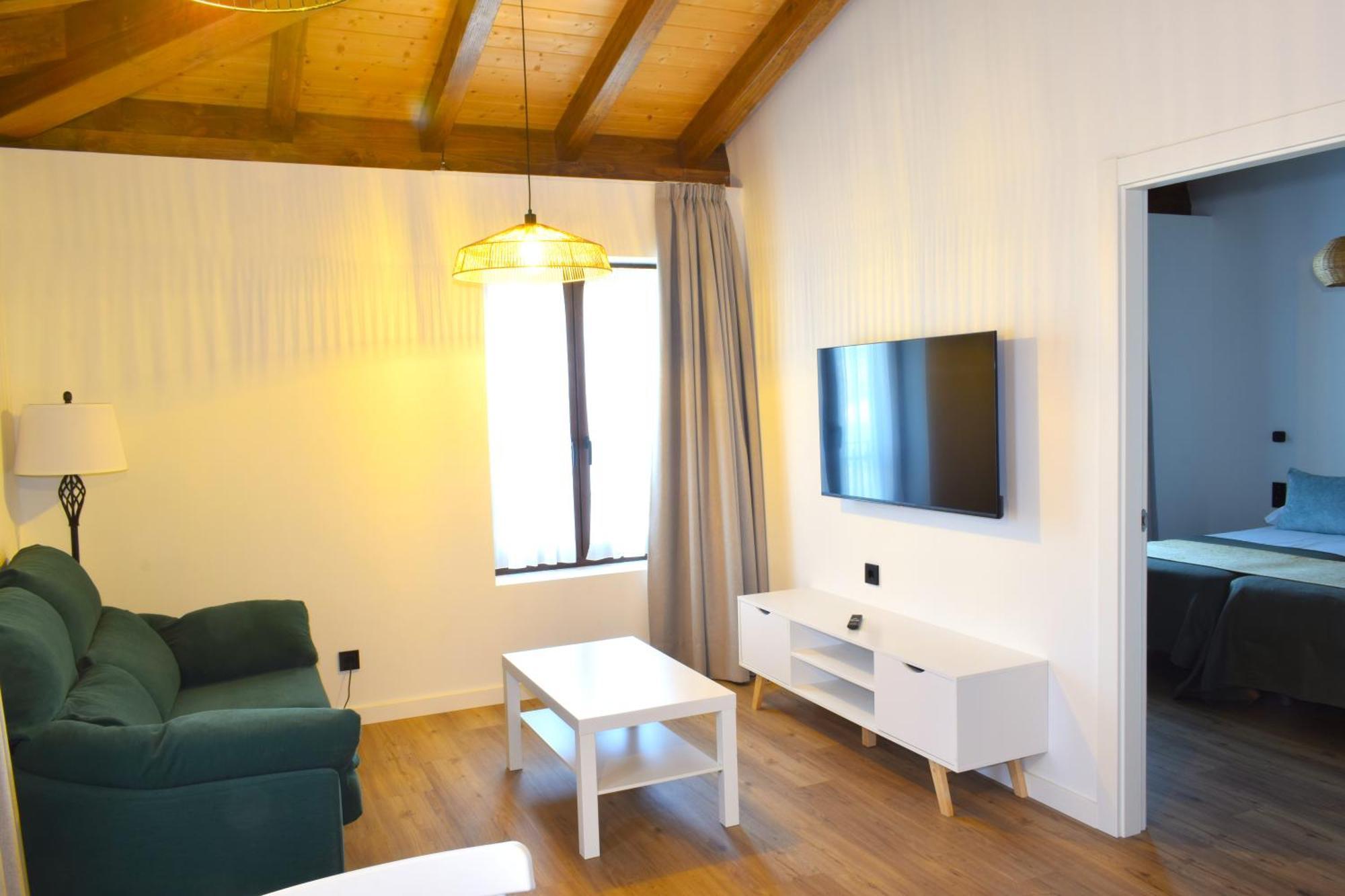 Pachico Hotel 2*